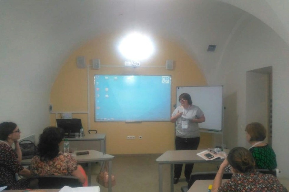 �� ���������� V �������������� ��������������� ������