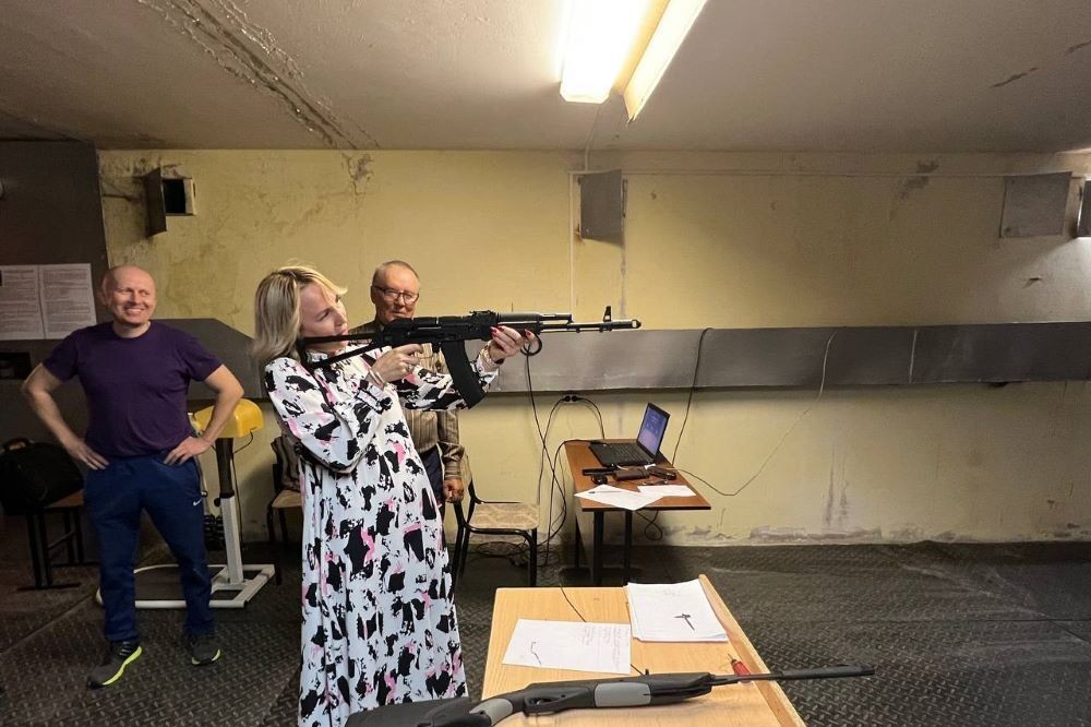 5 октября 2023 года в Елабужском институте КФУ прошли соревнования среди преподавателей и сотрудников по игре в дартс и стрельбе 5 октября 2023 года в Елабужском институте КФУ прошли соревнования среди преподавателей и сотрудников по игре в дартс и стрельбе