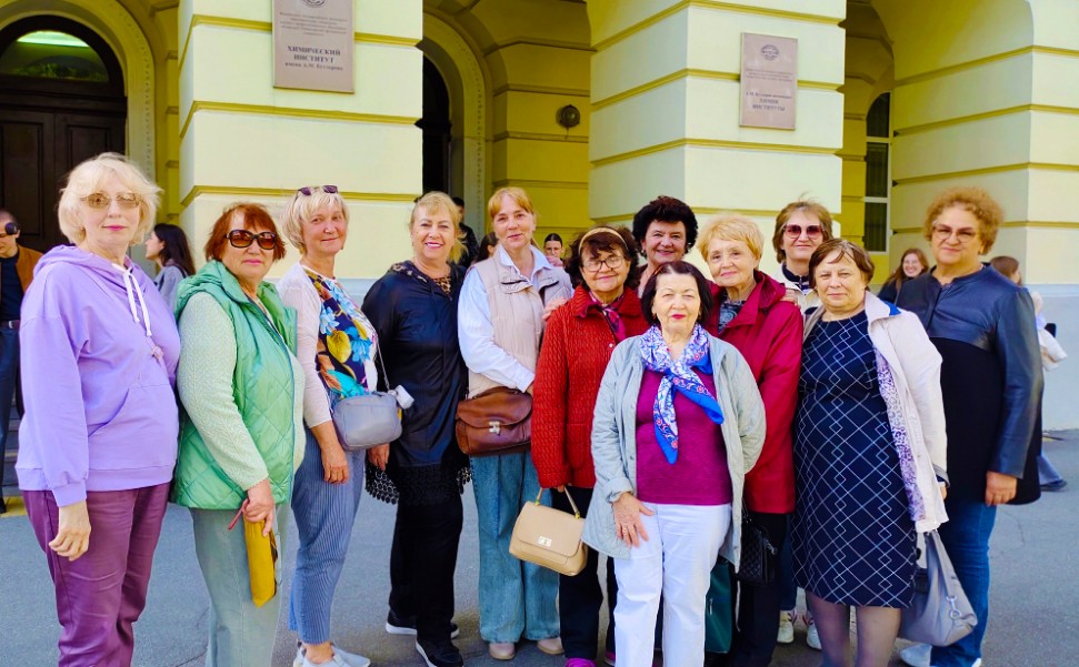 ������ ������������ ��������� ��. �.�.��������� ���������� �� �����������  ��� ������� ������� ������������ ,����������� �������� �������� ���