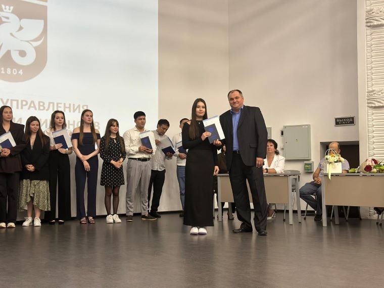 � ��������� ����������, ��������� � �������� ��������� ������ ��������� ����-������� ����� ��������