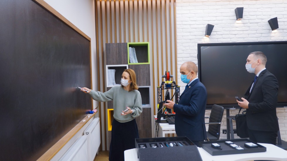 ����� �������� ��������������� ���������� EduTech K�� �������� ��������� ������������ �������������� ������