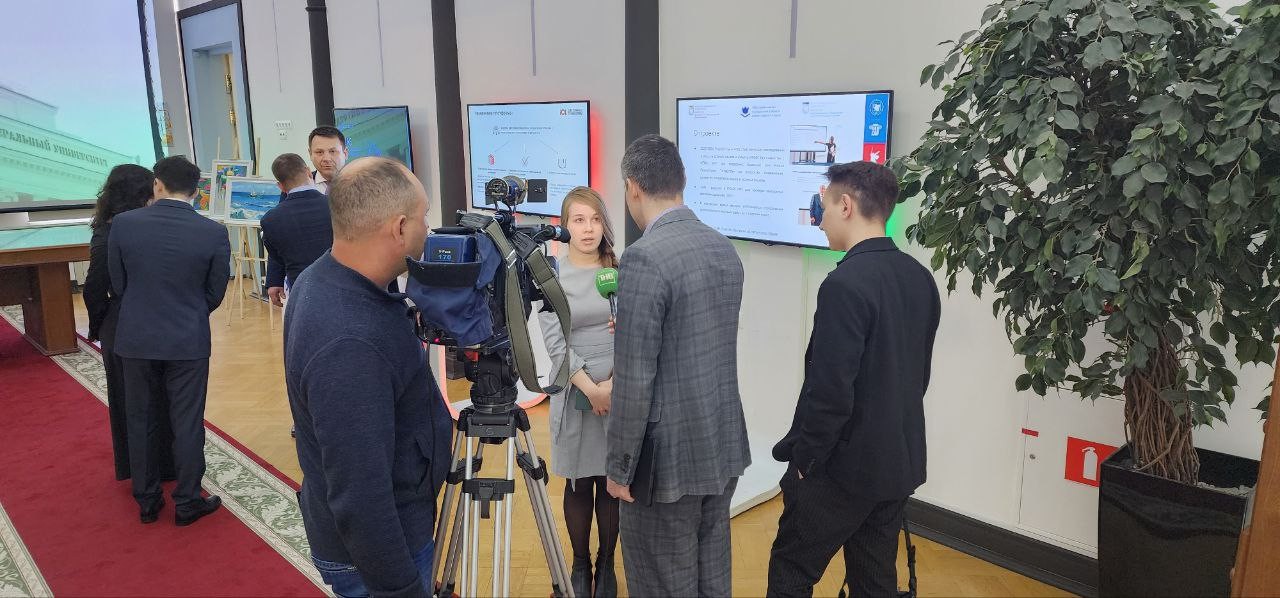 Робот-помощник пациентов и врачей, а также система антиплагиата для татарского языка Робот-помощник пациентов и врачей, а также система антиплагиата для татарского языка