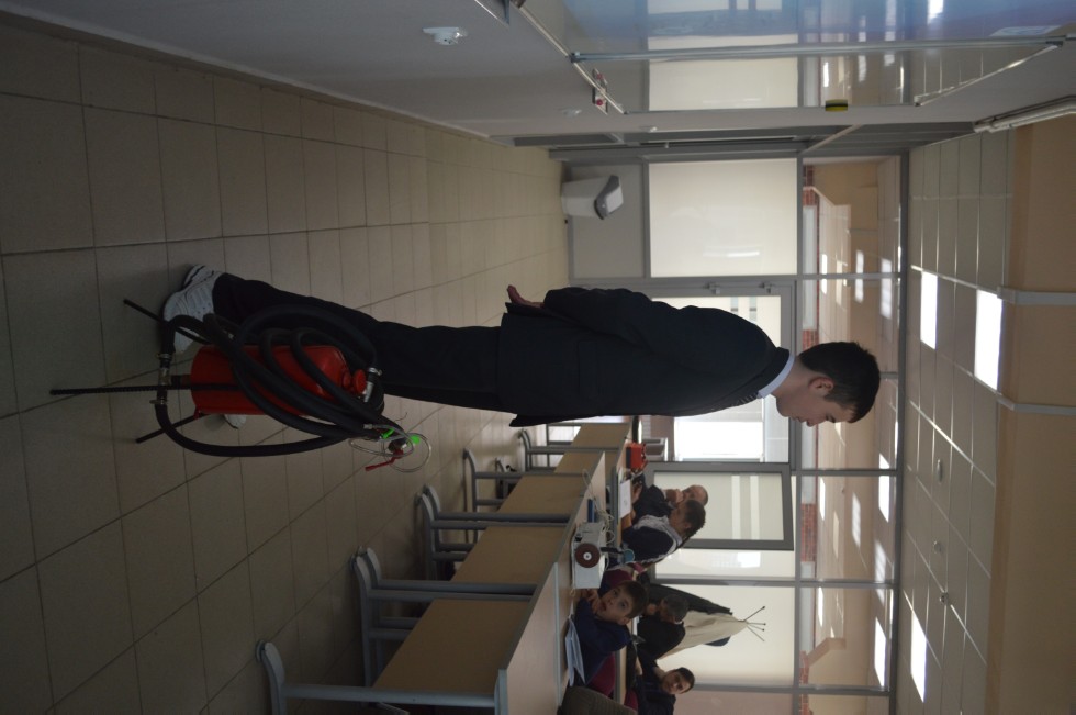 ����� ��������� ���� ������������� 