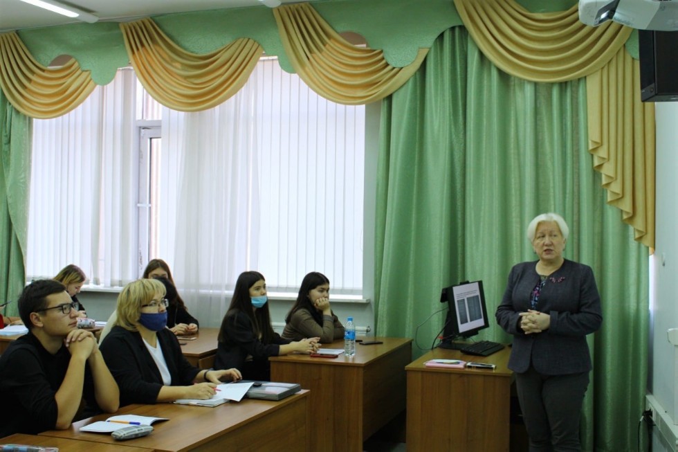 В Институте филологии и межкультурной коммуникации был проведен декадник иностранных языков В Институте филологии и межкультурной коммуникации был проведен декадник иностранных языков