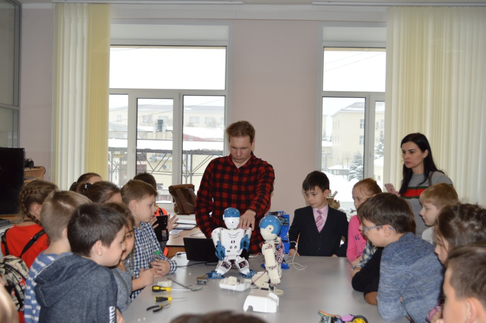 ����������� 4 ������ �������� �19 �������� ���������� �������� � ���������-������������ ������ ���