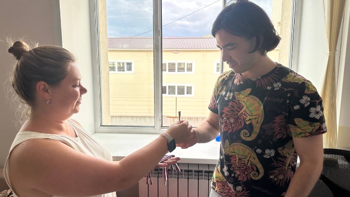 Институт ИИРСИ принял участие во Всероссийской акции 'Цвета Родины' Институт ИИРСИ принял участие во Всероссийской акции 'Цвета Родины'