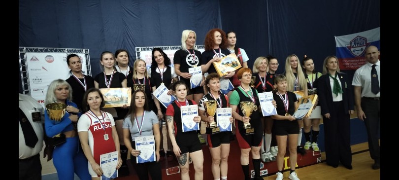 Чемпионат Приволжского федерального округа по пауэрлифтингу Чемпионат Приволжского федерального округа по пауэрлифтингу