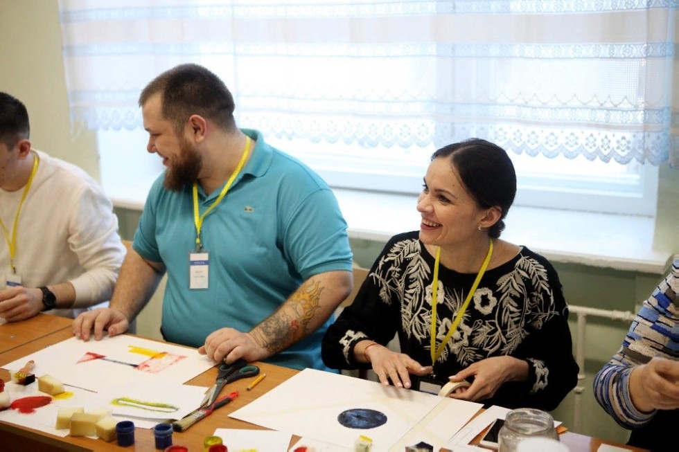 В Елабужском институте КФУ прошёл пресс-тур с участием представителей СМИ и блогеров В Елабужском институте КФУ прошёл пресс-тур с участием представителей СМИ и блогеров