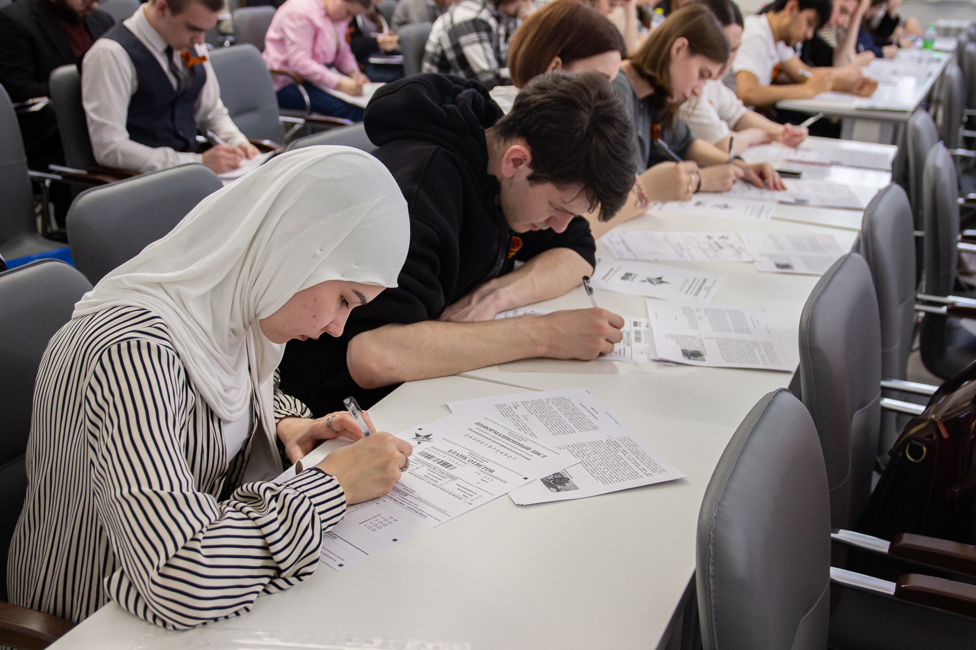 Елабужский институт КФУ стал площадкой для 'Диктанта Победы' Елабужский институт КФУ стал площадкой для 'Диктанта Победы'