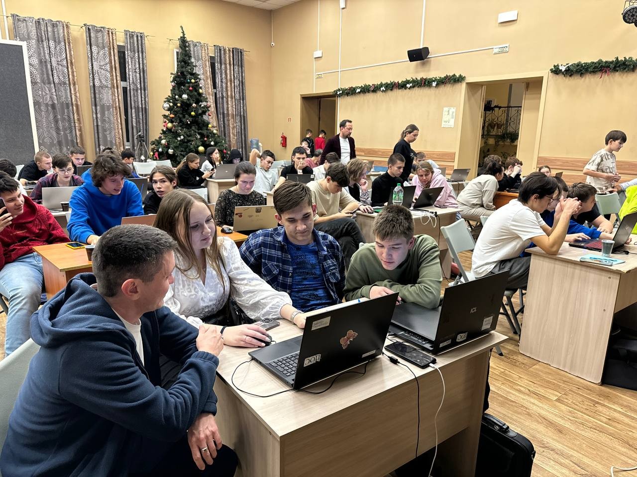 Ученики Яндекс Лицея КФУ стали победителями республиканского хакатона 'Дай пять!' Ученики Яндекс Лицея КФУ стали победителями республиканского хакатона 'Дай пять!'