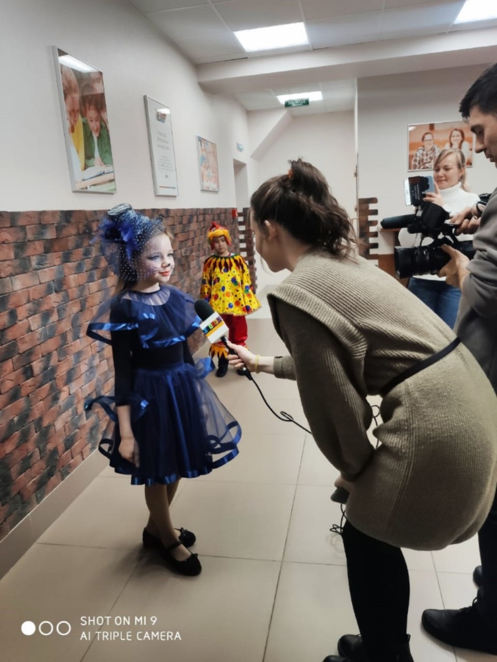 Детский театр КФУ 'Радуга' показал премьеру спектакля 'Кошкин дом' Детский театр КФУ 'Радуга' показал премьеру спектакля 'Кошкин дом'