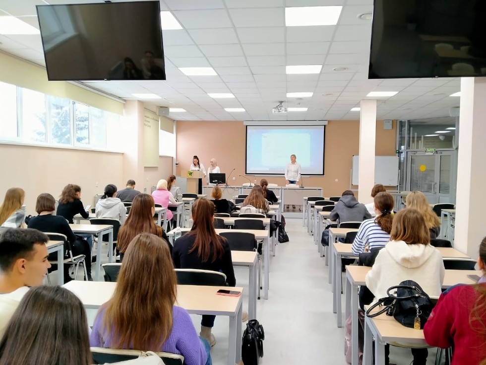 Заседание секции международного симпозиума ISMEF по кафедре Экономической теории и эконометрики Заседание секции международного симпозиума ISMEF по кафедре Экономической теории и эконометрики