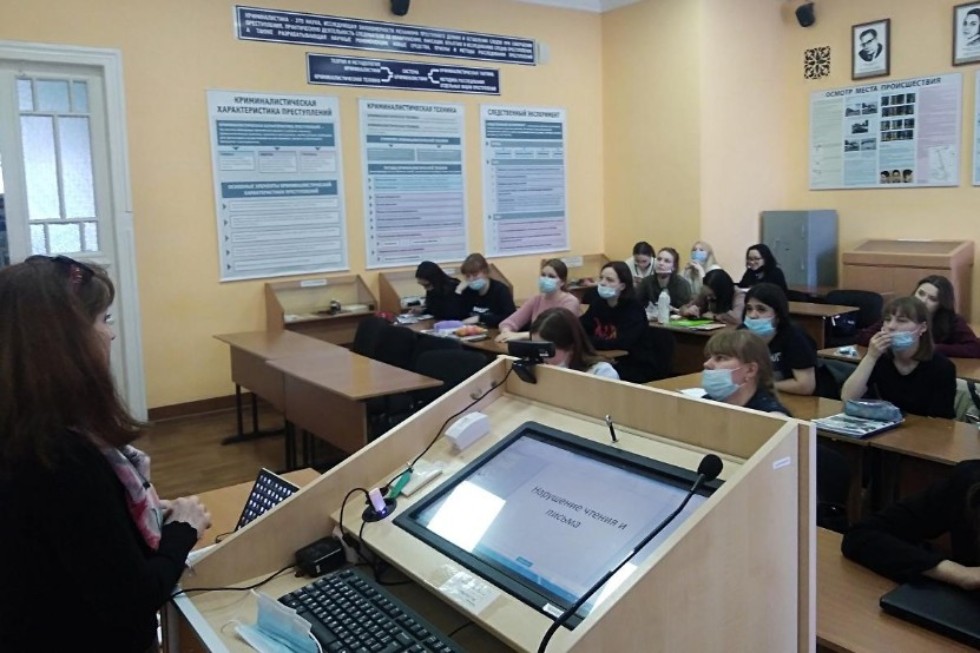 ������ ������� ����� �����������: �������� � �������?