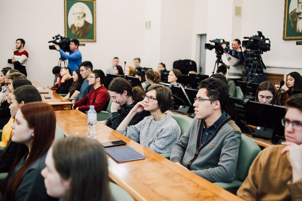 Ambassador of Finland Mikko Hautala lectured about the Finnish concept of happiness at Kazan Federal University Ambassador of Finland Mikko Hautala lectured about the Finnish concept of happiness at Kazan Federal University