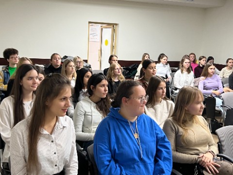 �������� ������� ����������� ����������� ��������� ���������� � �����������