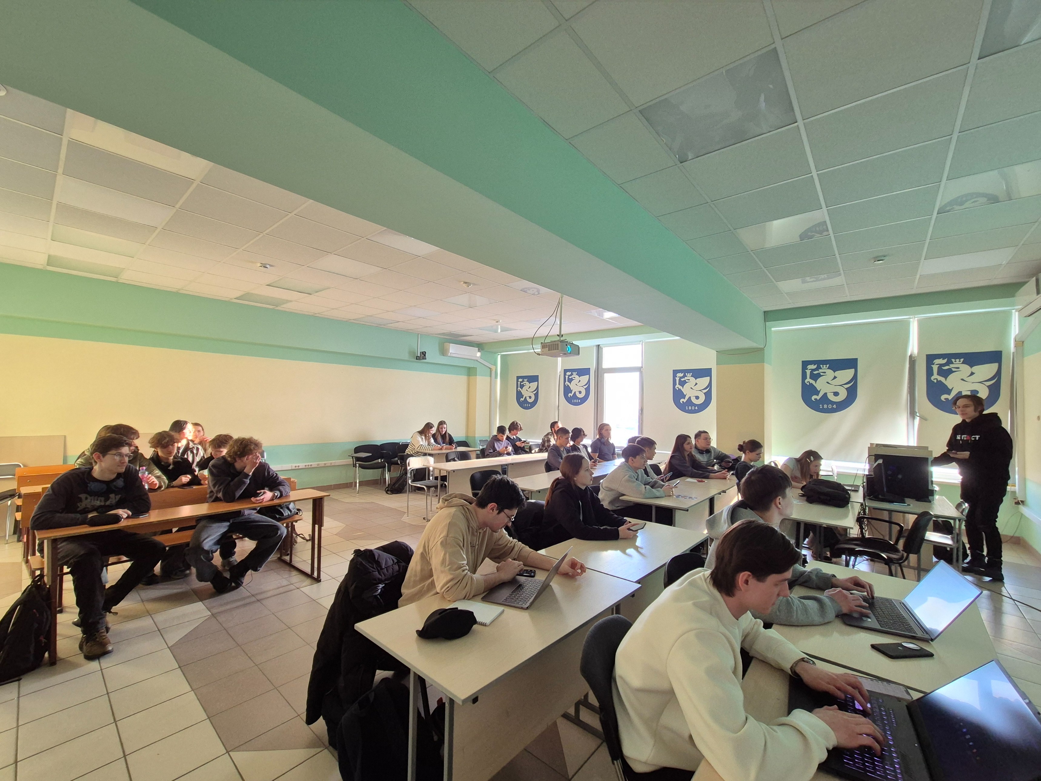 Научно-популярная лекция Научно-популярная лекция