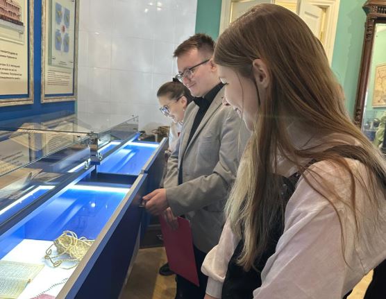 ���������� ��� ������: ������� � ����-����� ������������