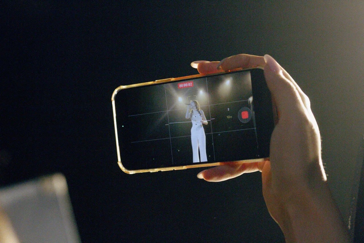 Алиса в космической стране Алиса в космической стране