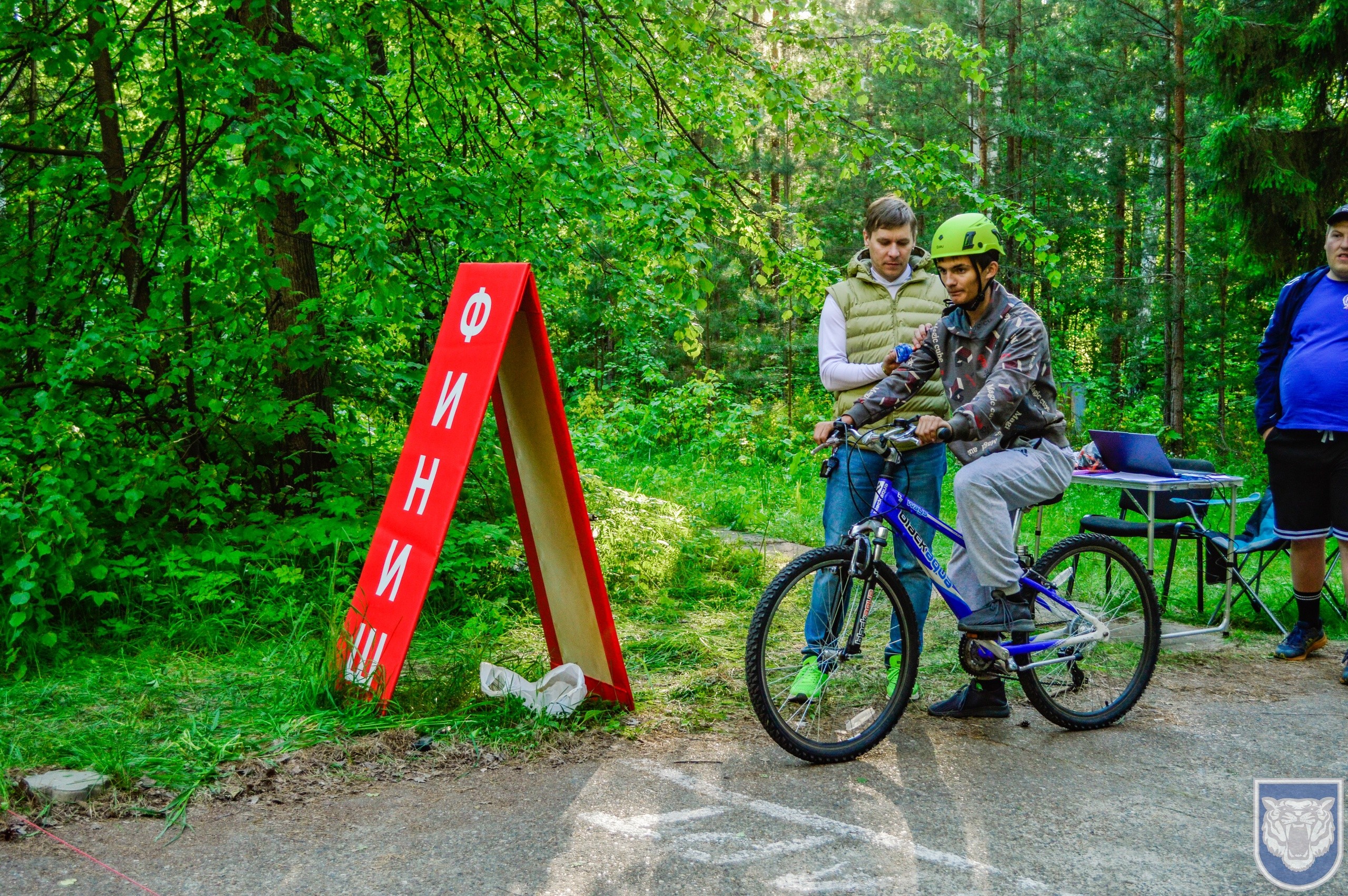 �������� ��������� ����� ���������� � ������������� �� ����������� �������