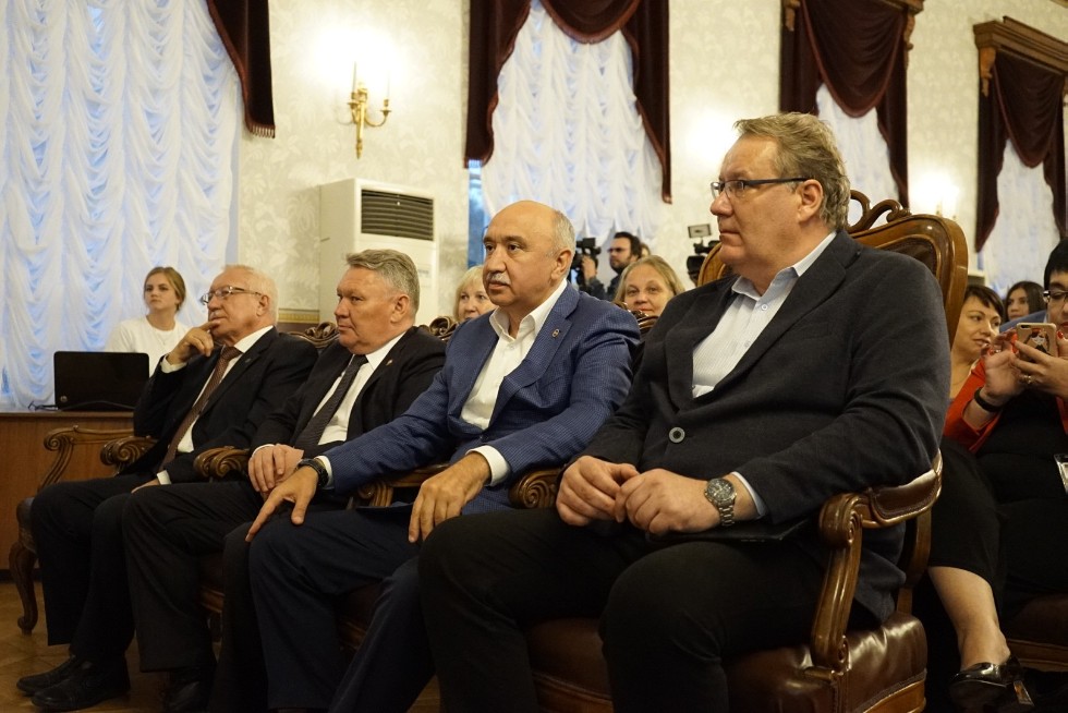 PRO Science Night: historical dance, lectures and live paintings