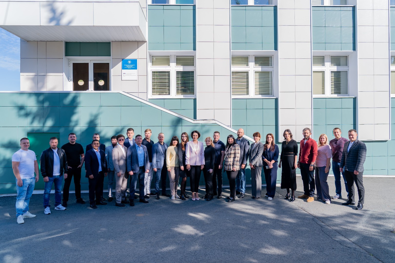 ������� ������ �������� �XECUTIVE ���, MBA