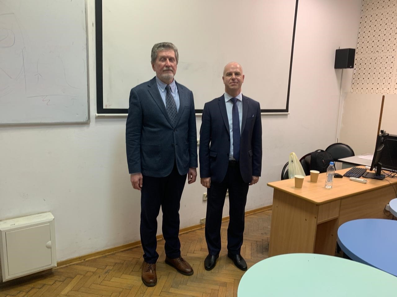 О.И. Зазнаев провел мастер-класс для студентов-политологов Российского государственного гуманитарного университета О.И. Зазнаев провел мастер-класс для студентов-политологов Российского государственного гуманитарного университета