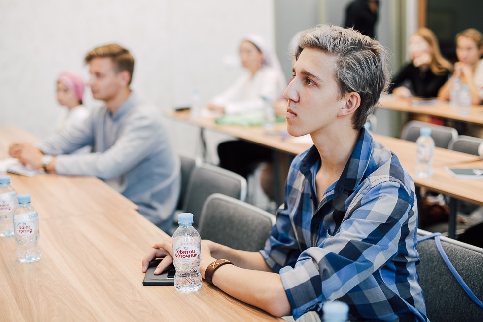 ������������ ������ ������ ������ ����� 