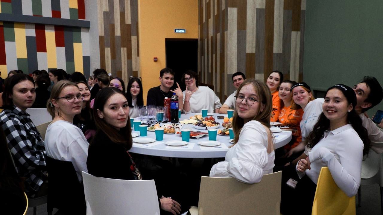 17 ������� - ���� ���������� ������������ �������