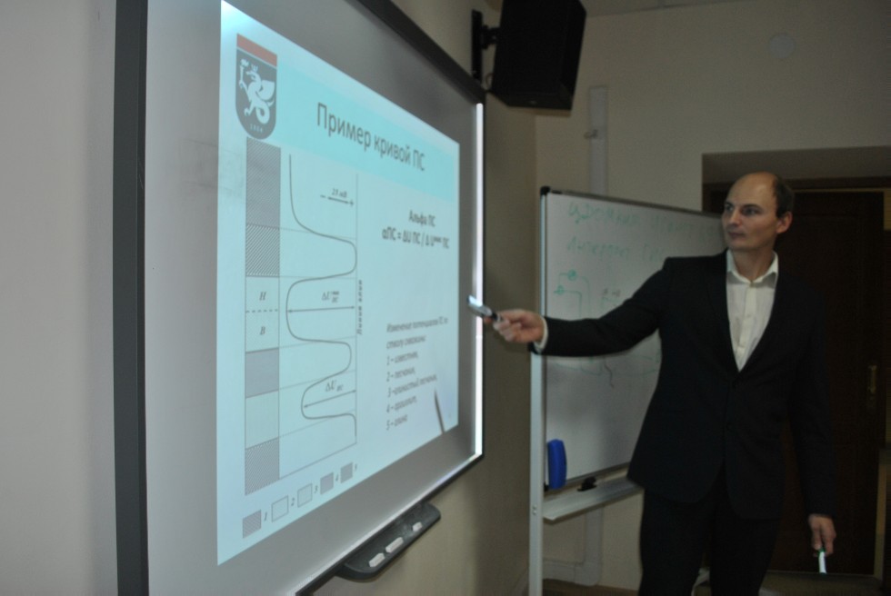 ����������� '�������' � '���������������' ������� ������������ �������������� �  ������������ ��������� ������� � ���