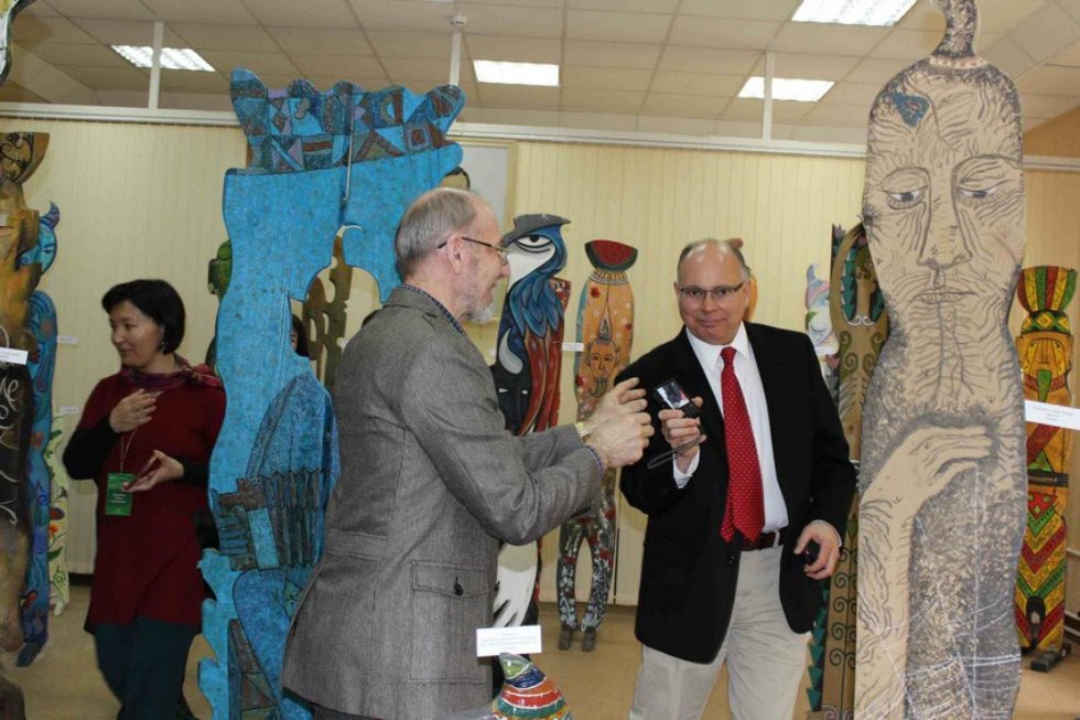 Сегодня в Елабужском институте КФУ состоялась презентация выставки работ участников всероссийского этно-арт-симпозиума 'Песнь о Шурале',посвященной 130 - летию со дня рождения татарского поэта Габдуллы Тукая Сегодня в Елабужском институте КФУ состоялась презентация выставки работ участников всероссийского этно-арт-симпозиума 'Песнь о Шурале',посвященной 130 - летию со дня рождения татарского поэта Габдуллы Тукая