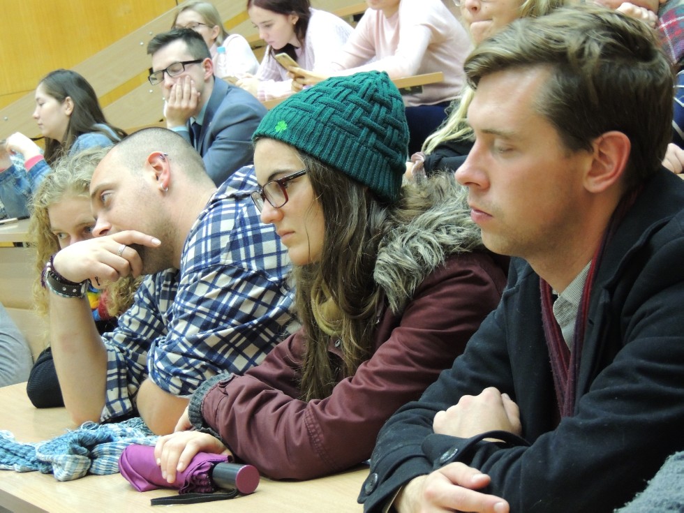 �������� �������� � ������ � ����