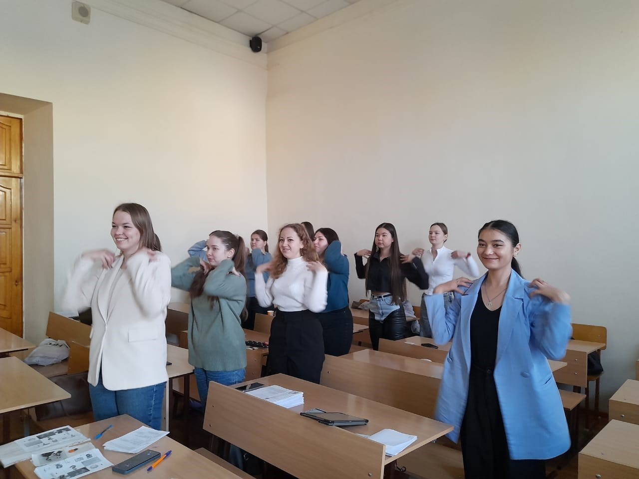 Студенты кафедры начального образования показывают мастер-классы по литературному чтению Студенты кафедры начального образования показывают мастер-классы по литературному чтению