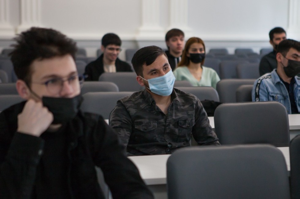 ����������� ������ ���������� ���������� � �. ������ �������� ������� ���������� �� ���������� ����������� ���������