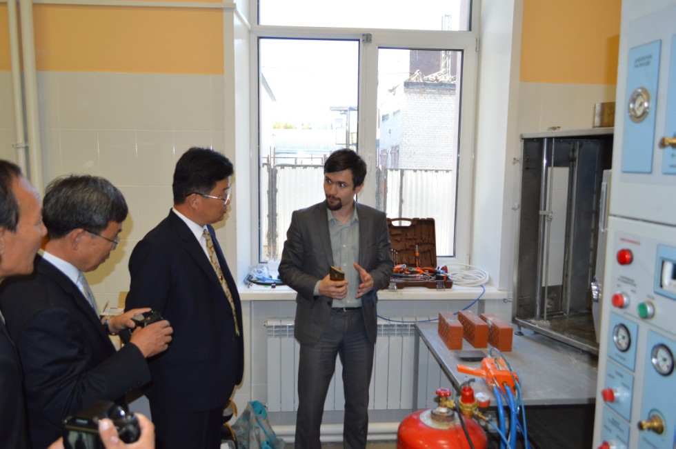 ��������� ���� �������� ���������� �������� � ��������� ������������ ������ ���