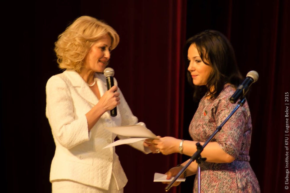 ������������� ��������� �������� �������� � �������