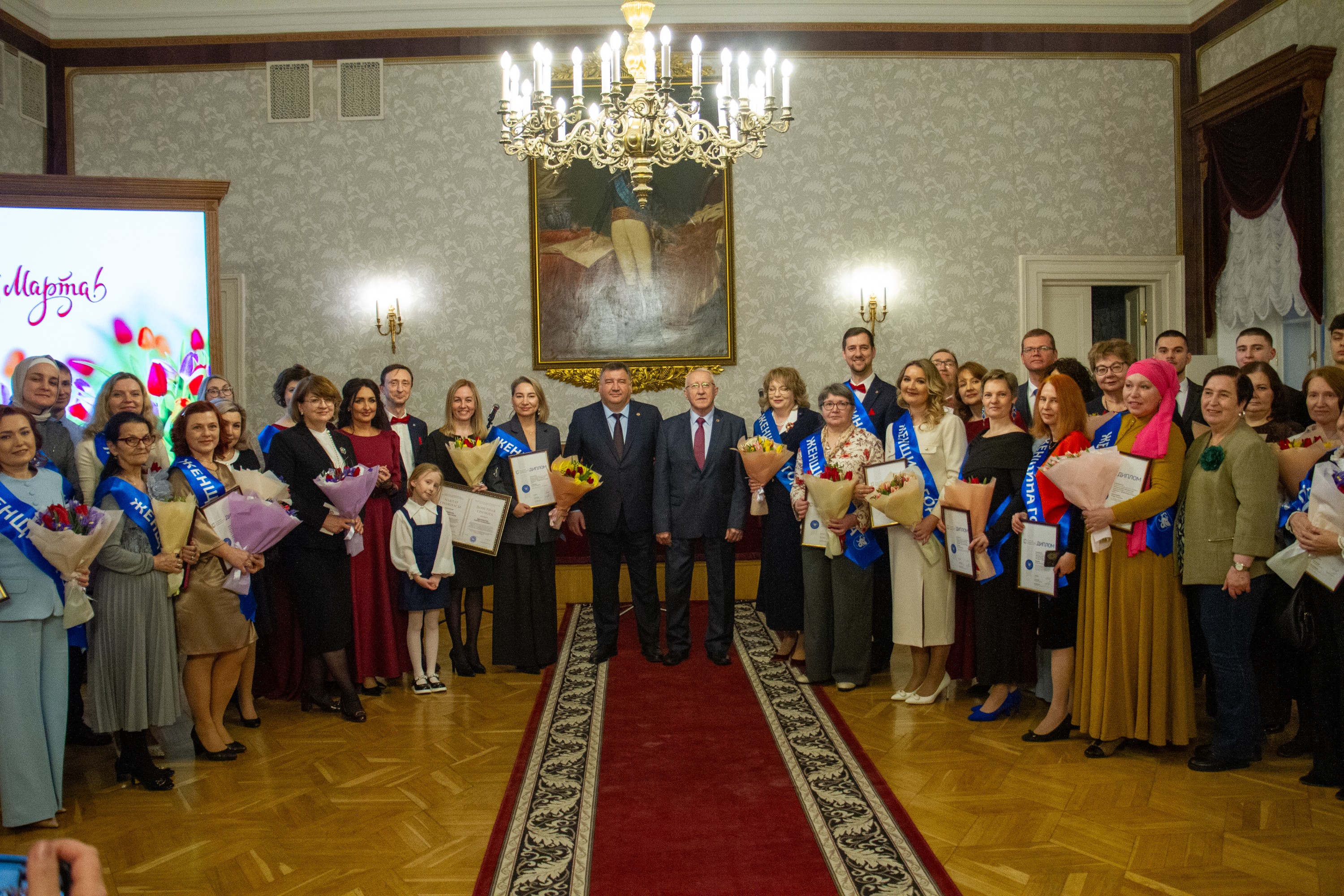 Михаил Абрамский стал одним из победителей конкурса 'Женщина года. Мужчина года: женский взгляд' Михаил Абрамский стал одним из победителей конкурса 'Женщина года. Мужчина года: женский взгляд'