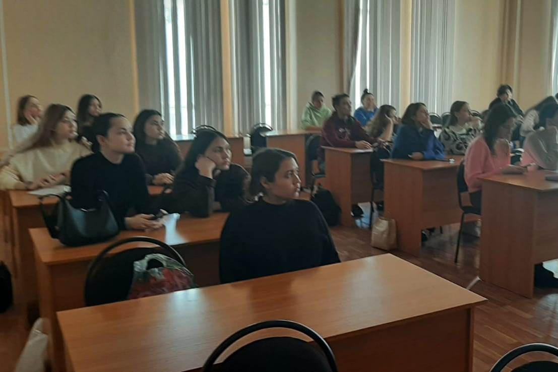 Прошла беседа об участии в несогласованных публичных акциях и нарушениях общественного порядка Прошла беседа об участии в несогласованных публичных акциях и нарушениях общественного порядка