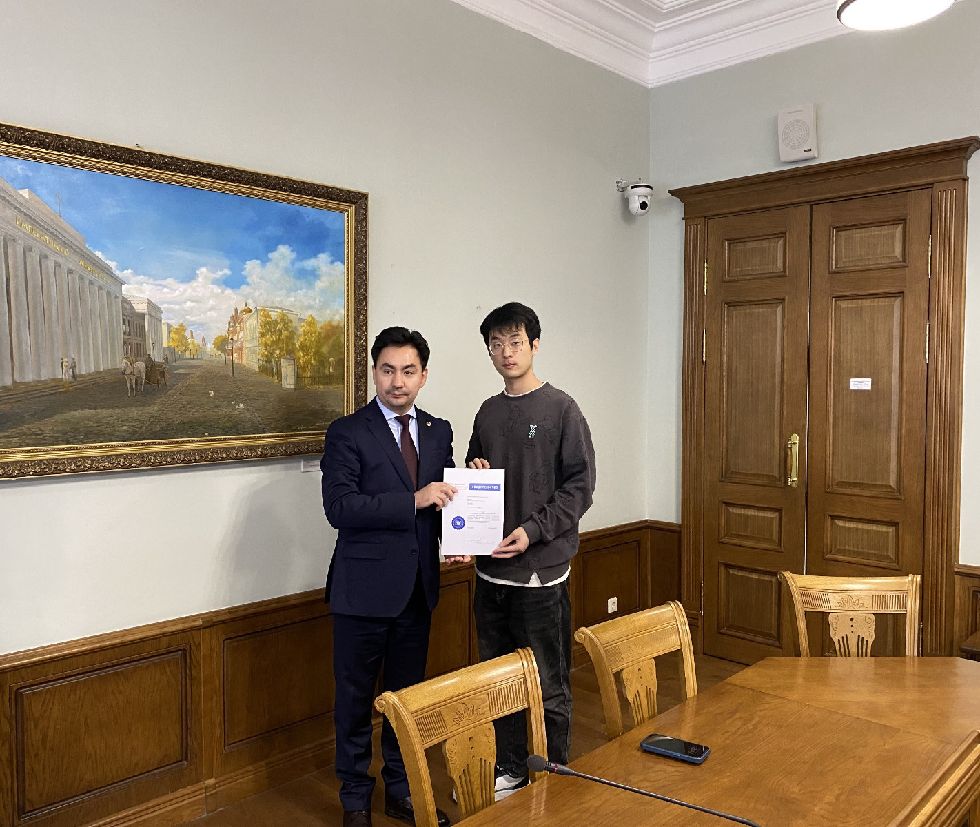 Магистрантам Китайского нефтяного университета (Восточный Китай) вручили документы об освоении программы дополнительного образования по программе Магистрантам Китайского нефтяного университета (Восточный Китай) вручили документы об освоении программы дополнительного образования по программе