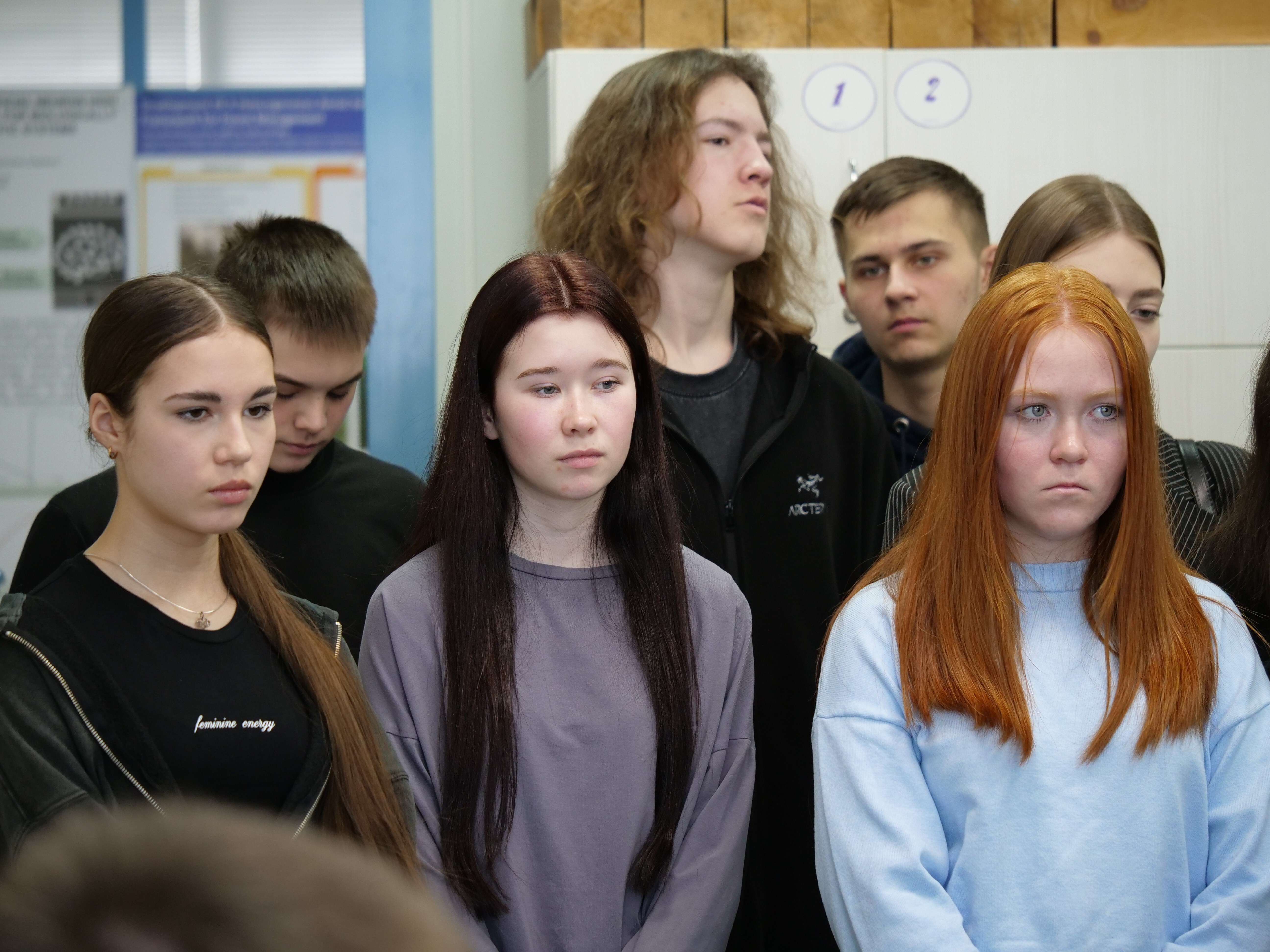 LIRS staff gave a tour for schoolchildren