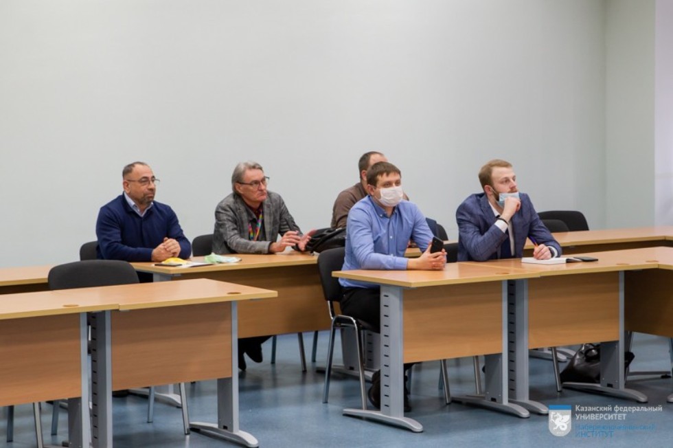 ������� �������������� ������ ���������������� �������� ��� '��������' � ��� ���