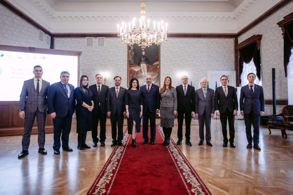 Model UN and Model UNESCO started at Kazan University Model UN and Model UNESCO started at Kazan University