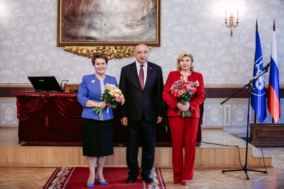 Rector Ilshat Gafurov held talks with Russia's Commissioner for Human Rights Tatiana Moskalkova Rector Ilshat Gafurov held talks with Russia's Commissioner for Human Rights Tatiana Moskalkova