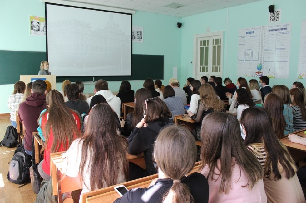 ���������� �������� ������ � ���������� ��������� � ���� ������� ������������� �����