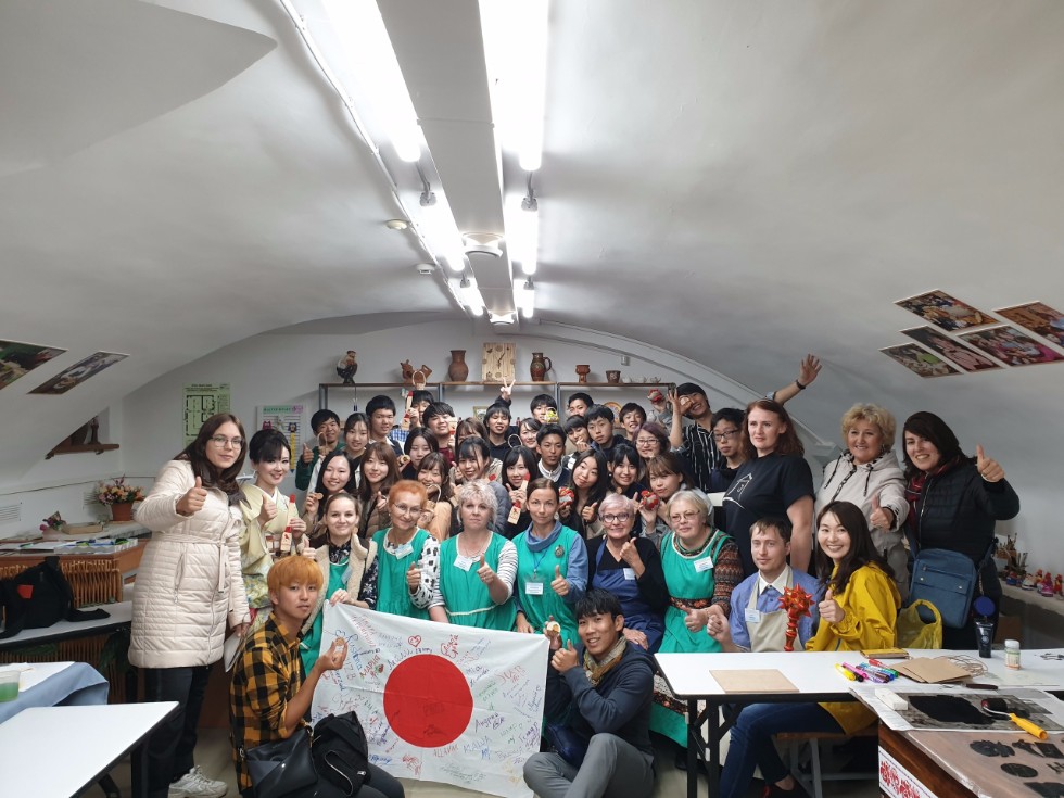 Студенты Университета Канадзавы вновь посетили Казанский федеральный университет Студенты Университета Канадзавы вновь посетили Казанский федеральный университет