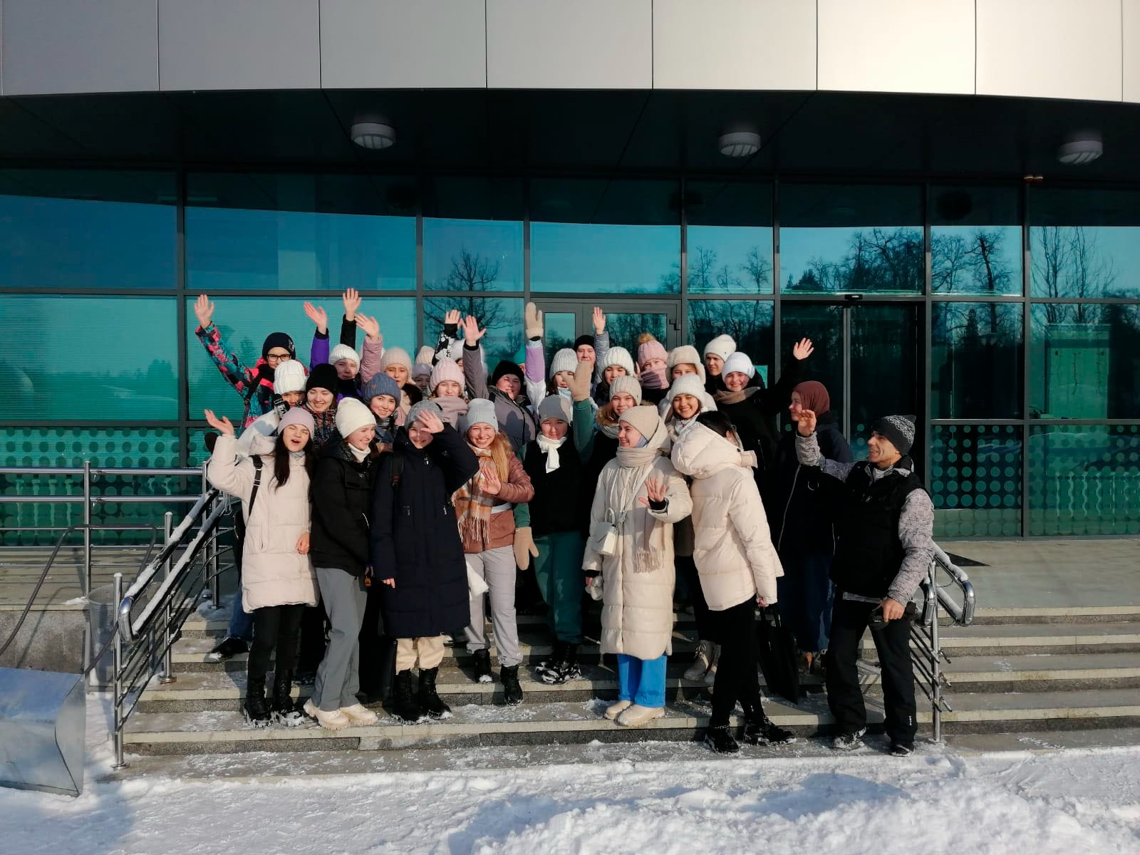 ������ ����������