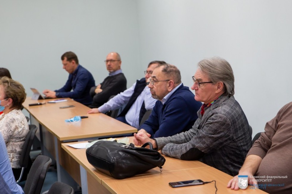 ������� �������������� ������ ���������������� �������� ��� '��������' � ��� ���