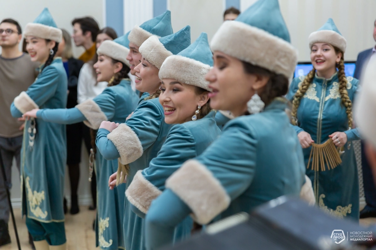 Вокальный ансамбль 'Сәлам' Вокальный ансамбль 'Сәлам'