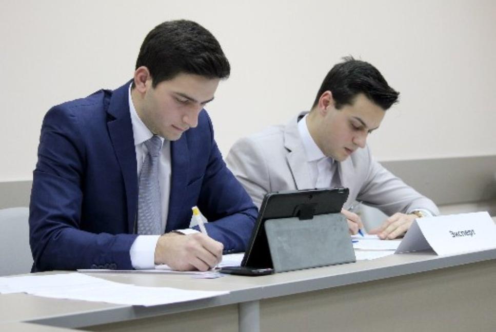 В КФУ прошла студенческая 'G20. Youth Model' В КФУ прошла студенческая 'G20. Youth Model'