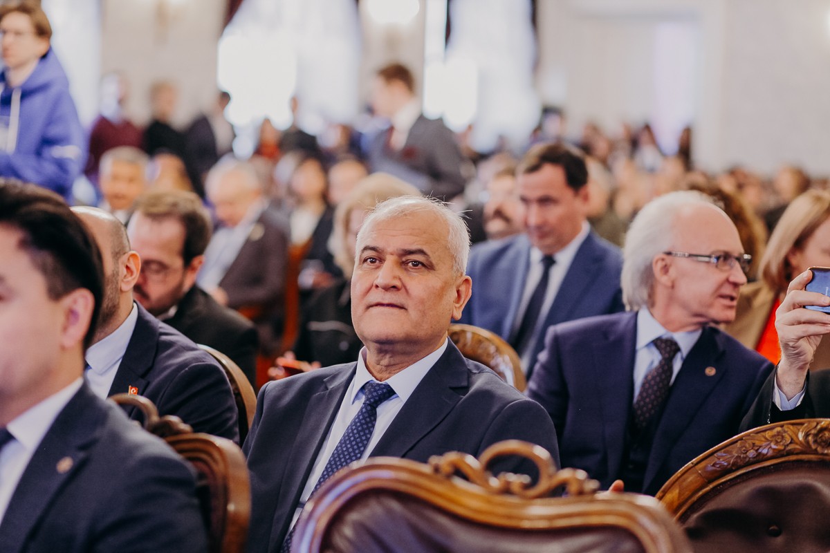 Константин Могилевский: 'КФУ ? один из лидирующих университетов по подготовке историков' Константин Могилевский: 'КФУ ? один из лидирующих университетов по подготовке историков'