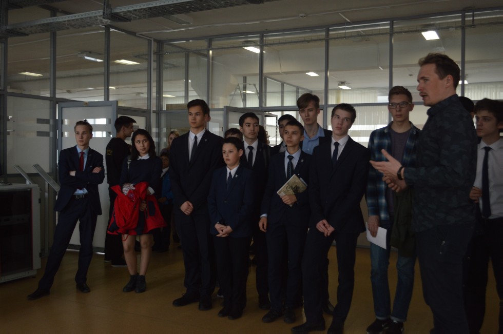 ����� ��������� ���� ������������� 